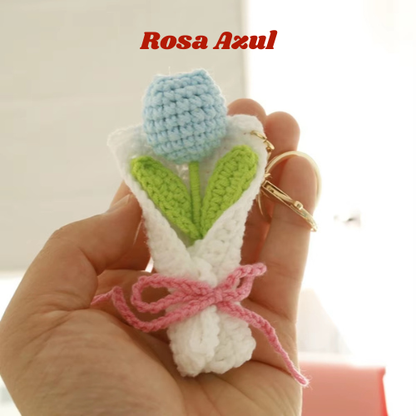 Llavero de Flor Tejida a Mano