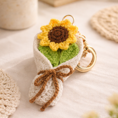 Llavero de Flor Tejida a Mano